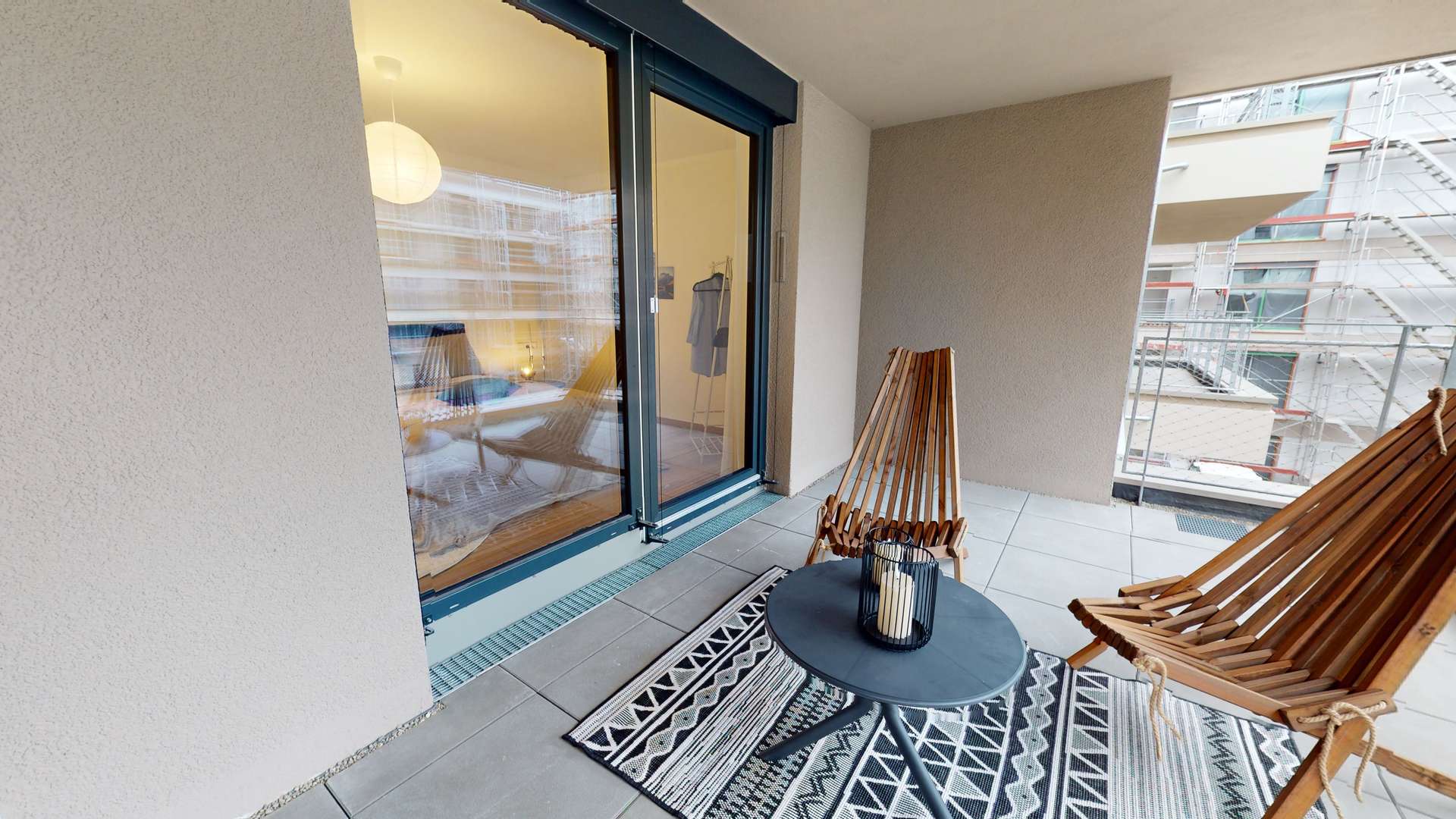 Bsp. möblierter Balkon von Whg