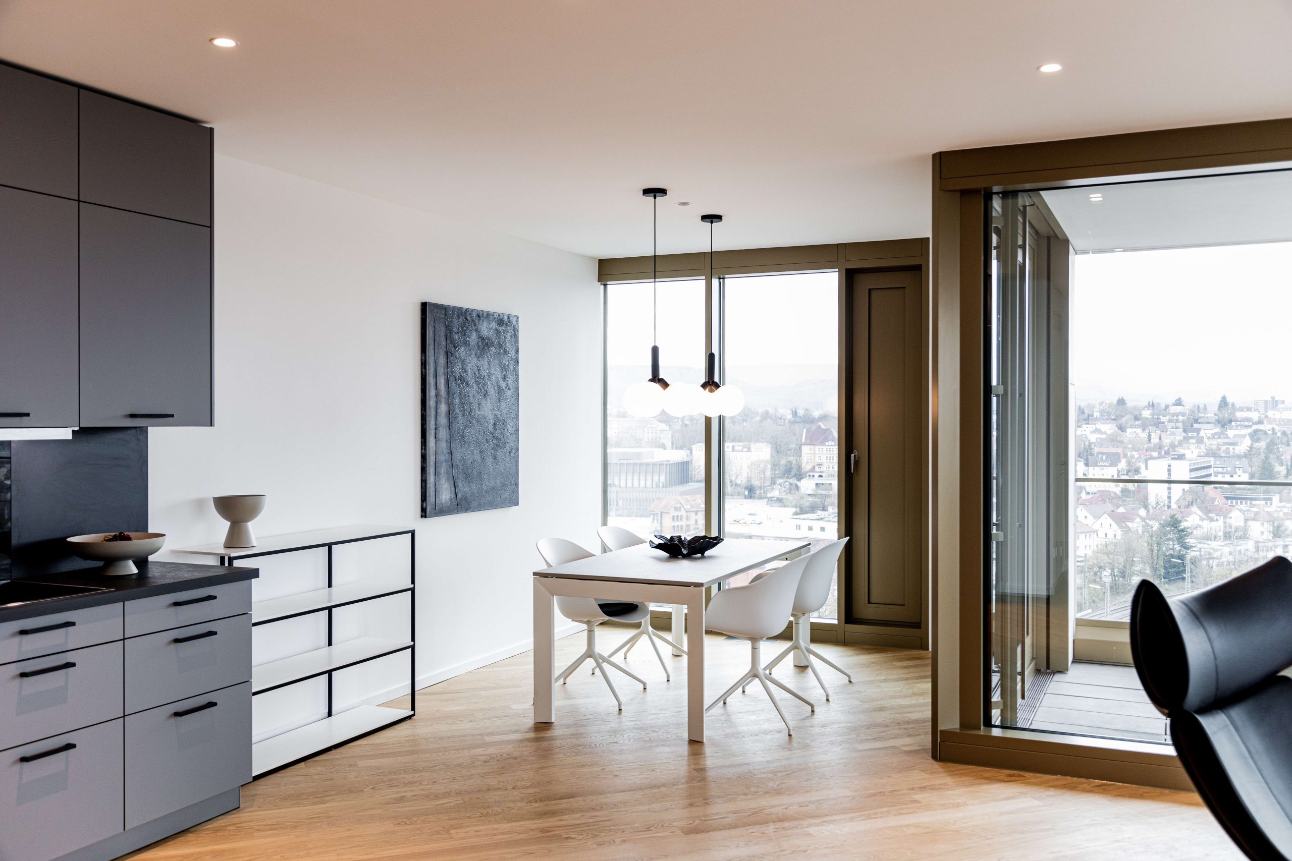 Unverwechselbare Aussicht – 3,5-Zi. Wohnung im Stuttgarter Tor, 72762 Reutlingen, Etagenwohnung